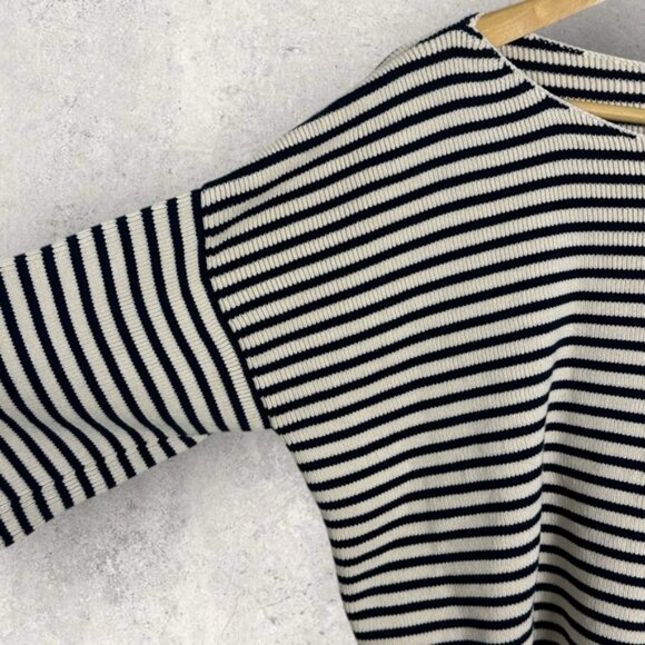 Sezane Daisy Jumper Sweater Natural Navy Blue Striped Size Large Gold Buttons - Picture 8 of 14